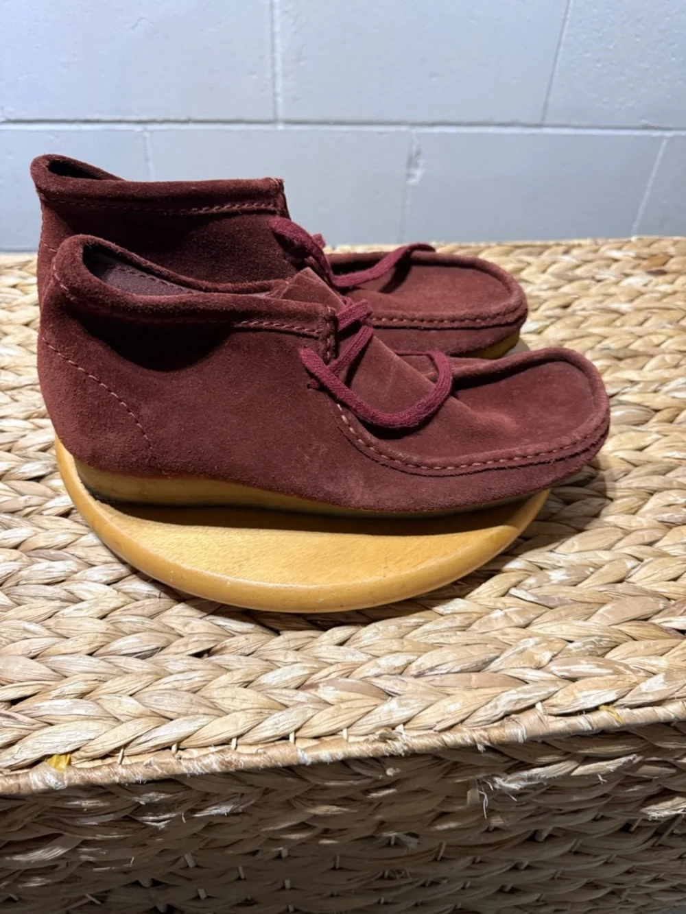 Clarks Men's Chukka Boots in Deep Burgundy Suede